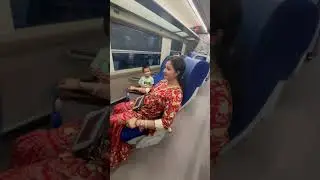 How to rotate Vande Bharat Express seats 💺 #shortsfeed #vandebharatexpress #indianrailways #shorts