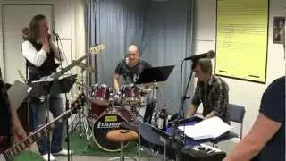 Rocktools - Dance with somebody