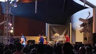 Monaghans Dixon - Elna Rae Live at Tempe Marketplace 11/11/16