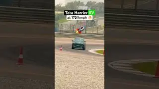 Tata Harrier EV 2025 speeding at 175 kmph 🔥 #manishbhardwaj #tatamotorsindia #review #shorts