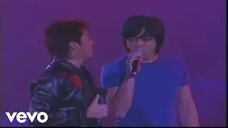譚詠麟, 陳曉東 - 《知心當玩偶》(譚詠麟飛一般演唱會 2001 Live)