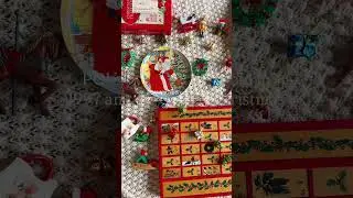 8 weeks to a 90&rsquo;s Christmas! Who&rsquo;s in?! #vintagechristmasdecor #90s