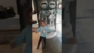Robot robot #tiktok #funny #humor #memes #comedy #shorts