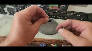 Knight's Armament m-lok vertical grip mod instalation