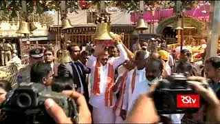 Vice-President attends Medaram Tribal Festival