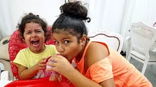 YAĞMUR a Gün Boyu Bebek Gibi Baktım YAPRAK ve YAĞMUR a Sahte Dondurma Verdim. ANNE KIZ TV