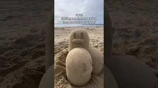Making beach sand art but they gradually get bigger