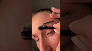 Brow Goals: Perfect Shape & Comb Hack #beauty #skincare #manifest #makeup