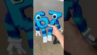 67 плюшевых игрушек на пляже 🏖️