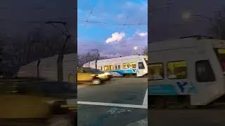 Light Rail in San Jose🚉 #beautiful#train #lightrain #travel #travelling #road #shortvideo #shorts