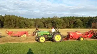 FarmerDave Double Baling To Finish Before The Dew Sets In