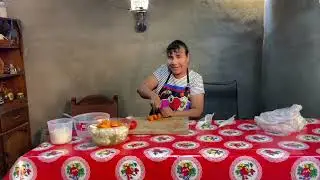 pollo en caldo con verduras y arroz