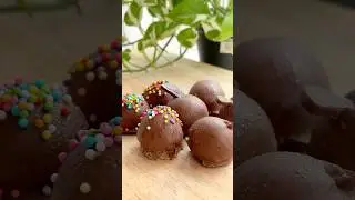 Biscuit balls🤪#biscuit #food #recipe #cookingwithlove #reach #chocolate #foodie #fypシ゚viral