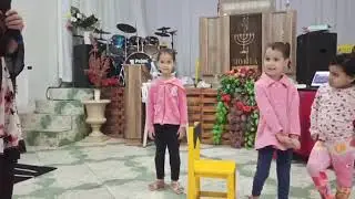 Vamos brincar de dança da cadeira!!!😝