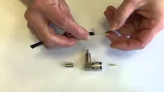 Montageanleitung-91: TNC-Winkelstecker, Crimpausf&uuml;hrung