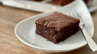 Das saftigste schokoladigste Brownierezept - so einfach und schnell gemacht!