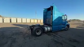 2013 VOLVO SINGLE AXLE ROAD TRACTOR