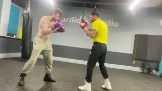 How Elite Pressure Fighters Cut Off the Ring (Gym Breakdown & Mindset)