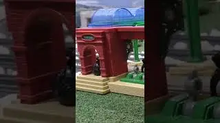 The Trash Monster is Born and starts to Eat the Funlings Garbage 🗑👹 #shorts