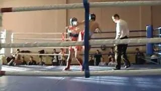 Нокаут от удара ногой( Кирилл Никокошев)