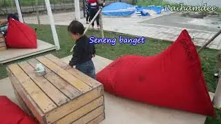 CAFE CRITICAL 11 BANDUNG (Cafe Sambil Lihat Pesawat Terbang)
