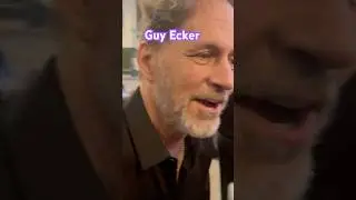 Guy Ecker  llegando a la premier de Eugenio Derbes