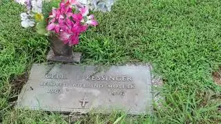 Clark Kessinger's gravesite