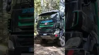 The best truck in the world - TATRA 6x6 Timber #tatra #truck #trucks