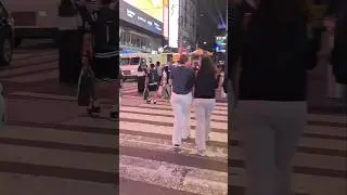 Walking In NewYork City #travel #newyork #explore #trending #funny #love #viral #shorts #video #art