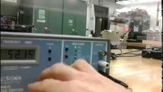 Perfect 5th visualized with string and standing wave generator