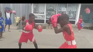 🔥Southpaw vs Orthodox &ndash; High-Level Sparring War! #BoxingMotivation