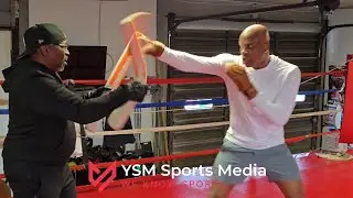 LIGHTNING FAST! Atif O'berlton Shows INSANE Speed & Power on the Mitts