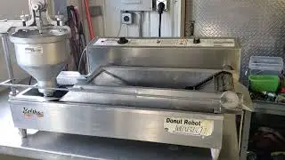 Belshaw Mark II Donut Conveyor Fryer