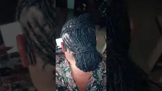 Laphina dreadlocks interlocking #locs #singer #microlocmastery @laphinaproadatv7866 #hairstyle 🥰