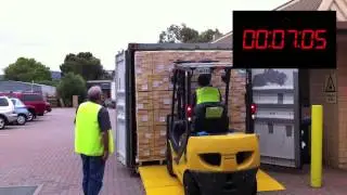 Auszac EcoBalsa Container Unloading
