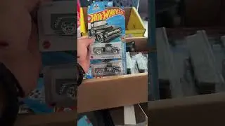 hotwheels 83 chevy silverado #hotwheels #automobile #like #toys #customs #customs #followforfollow
