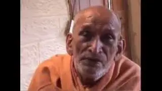 Swami Bhaskarananda talks in 2001 about how he came to Ma Anandamayi