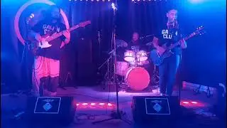 Gaijin Club - J'ai oubli&eacute; (live au Meeple - Maurepas)