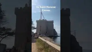 Ile Saint-Honorat Cannes (feat. Pia&rsquo;s Journey)