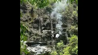 Honey Hunting स्वाँतको छहरेभिरमा महशिकार