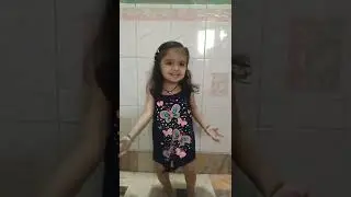 Cham cham || cute baby dancing video 💃💃 || Nirvi Arora || #thenirvi #shorts #chamcham