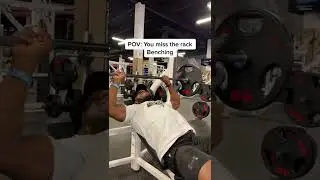 What happens when you miss the Bench Press Rack😱 #shorts #fitness