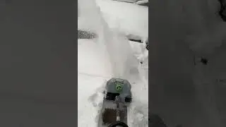 EGO Power Shovel Doing WORK on the HEAVY WET Snow