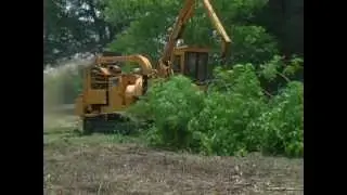 Whole-Tree Chipping Demo w/ 550hp Track Chipper