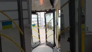 &Scaron;koda 24Tr Irisbus Rīga Trolleybus Doors Closing.