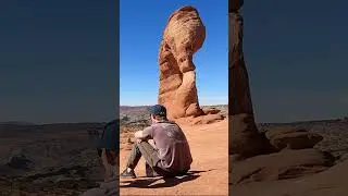 🏜️ Hiking Arches & Laughing Hard in Utah 😂 #bicycletouring #shorts #utah #moab #archesnationalpark