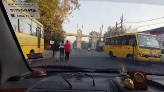 कॉलोनी में अंधे मोड़ पर छोटी गलियों में ड्राइव करते समय इन बातों का ध्यान रखें#mahakal#car#driving 