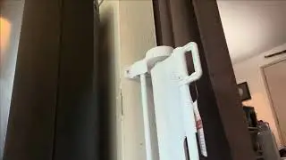 Review of Retractable Baby Gate with Cat Door 55