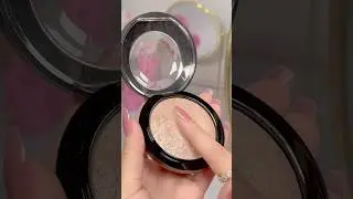 Softest highlighter from @maccosmetics  ✨🫶🏼
