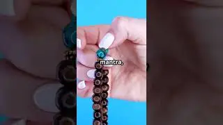 How to Hold a Mala Bead for Meditation 🧘&zwj;♀️✨